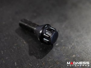 Alfa Romeo 4C Wheel Locks - Black